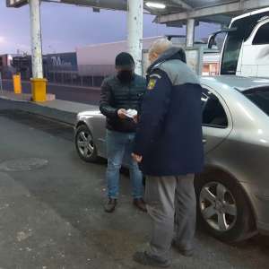 Test PCR fals, descoperit la controlul de frontieră