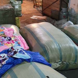 Bunuri în valoare de peste 3.400.000 lei, susceptibile a fi contrafăcute, depistate în Portul Constanța