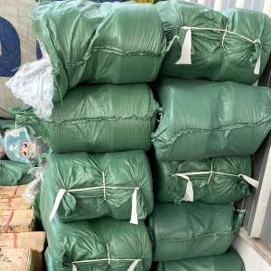 Bunuri în valoare de peste 3.400.000 lei, susceptibile a fi contrafăcute, depistate în Portul Constanța