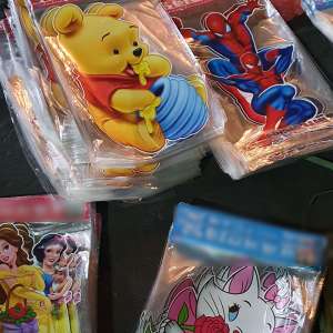 Bunuri în valoare de peste 3.400.000 lei, susceptibile a fi contrafăcute, depistate în Portul Constanța