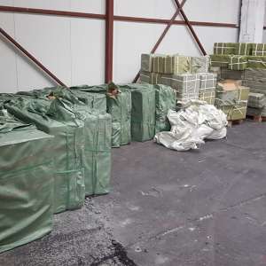 Bunuri în valoare de peste 3.400.000 lei, susceptibile a fi contrafăcute, depistate în Portul Constanța