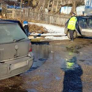 A pierdut permisul de conducere pe care nu l-a avut niciodată