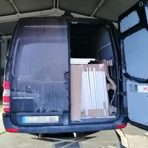 Panouri solare furate din Spania descoperite în P.T.F Siret