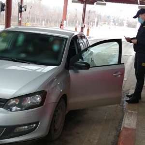 Carte de identitate falsă descoperită la P.T.F. Sculeni