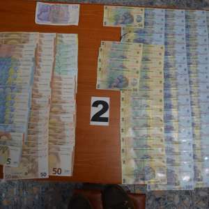 Grup infracţional organizat, specializat în contrabanda cu ţigări, destructurat de poliţiştii de frontieră ieşeni