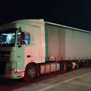A testat vigilenţa poliţiştilor de frontieră la volanul unui camion radiat din circulaţie
