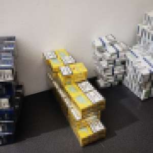 Peste 1.000 pachete cu țigări descoperite de polițiștii de frontieră sătmăreni