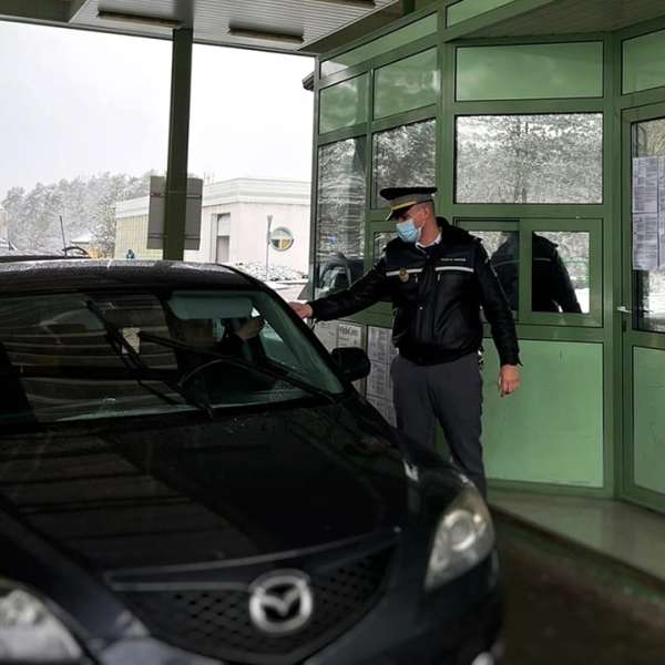 Certificat de înmatriculare fals la P.T.F. Nădlac II