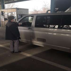 Fals procurat cu 200 de euro, descoperit la controlul de frontieră