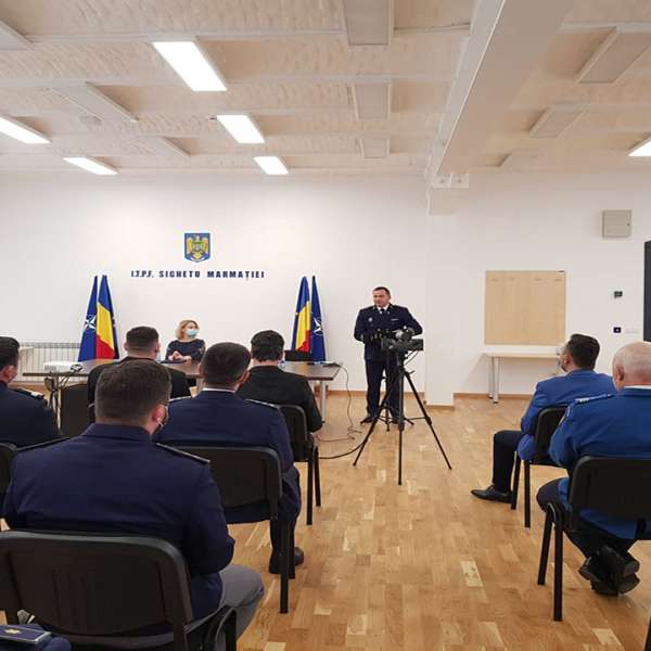 Aproximativ 2.000.000 de pachete cu ţigări de contrabandă, confiscate în anul 2021, la frontiera de nord a României