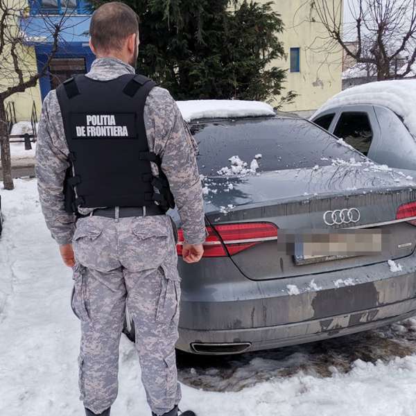 Audi A8, în valoare de 33.000 de euro, semnalat furat din Cehia, descoperit la Sighetu Marmaţiei