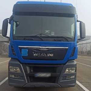 Autocamion în valoare de 150.000 lei, semnalat furat din Belgia, oprit la Albița