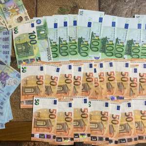 Reţea de contrabandă destructurată la Botoşani