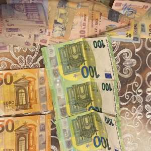 Reţea de contrabandă destructurată la Botoşani