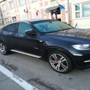 Autoturism căutat de autorităţile din Italia, oprit la Albița