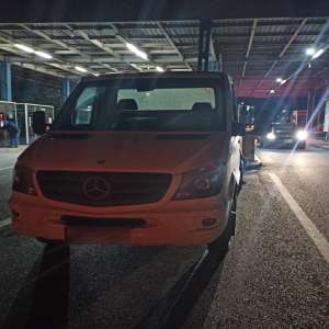 Autovehicul radiat din circulație, descoperit în trafic