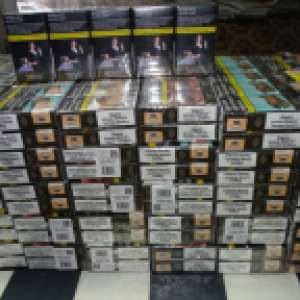 Peste 3. 500 de țigarete descoperite ascunse într-un ansamblu rutier