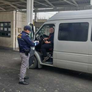 Test PCR fals, prezentat la controlul pentru trecerea frontierei