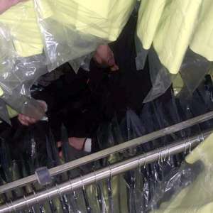 29 de cetăţeni străini, depistaţi ascunşi într-un TIR la PTF Nădlac II