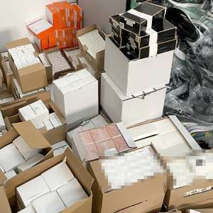 Bunuri contrafăcute, în valoare de 320.000 lei, descoperite la PTF Giurgiu