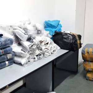 Bunuri contrafăcute, în valoare de 320.000 lei, descoperite la PTF Giurgiu