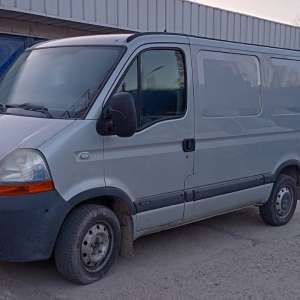 Depistat la volanul unei autoutilitare, cu dreptul de a conduce suspendat