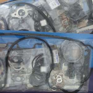 Bunuri susceptibile a fi contrafăcute, depistate într-un container sosit din Dubai, în Portul Constanţa