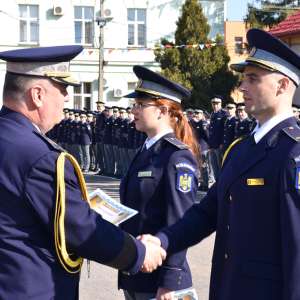 O nouă promoţie de absolvenţi se alătură familiei Poliţiei de Frontieră