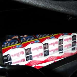 Peste 20. 000 de țigarete ascunse într-un ansamblu rutier, descoperite la P.T.F. Calafat