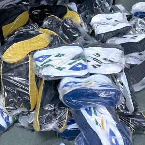 Sute de bunuri contrafăcute, aduse din Turcia, descoperite în PTF Giurgiu