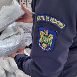 Aproximativ 1.300 de bunuri contrafăcute, descoperite în PTF Giurgiu