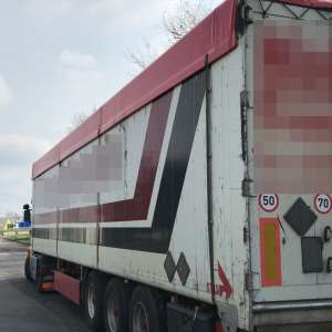 Aproape 23 de tone de deșeuri din hârtie, oprite la PTF Borș