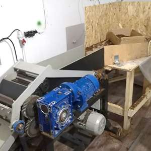 Fabrică ilegală de țigarete, descoperită în Neamț