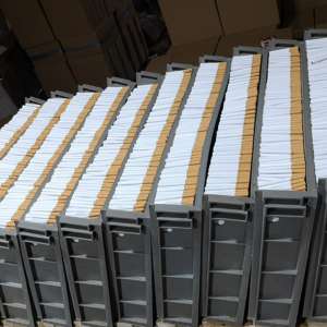 Fabrică ilegală de țigarete, descoperită în Neamț