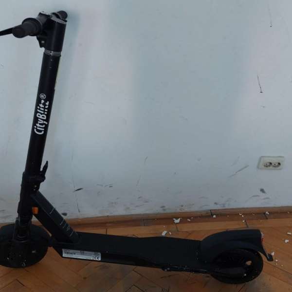 Trotinetă electrică furată din Germania, descoperită de poliţiştii de frontieră