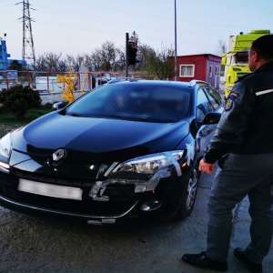 Autoturism semnalat furat din Belgia oprit la frontiera cu Republica Moldova