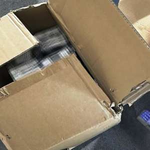 Ţigări de contrabandă descoperite într-un autocar cu destinația Franța