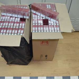 Aproximativ 20.000 de pachete cu țigări și patru autoturisme confiscate pentru contrabandă, la frontiera de nord