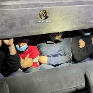 Acţiune comună pentru destructurarea unei grupări specializate în trafic de migranți