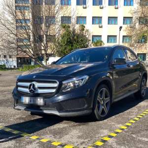 Autoturism de lux semnalat furat din Marea Britanie în urmă cu două zile, descoperit în trafic de poliţiştii de frontieră ieşeni