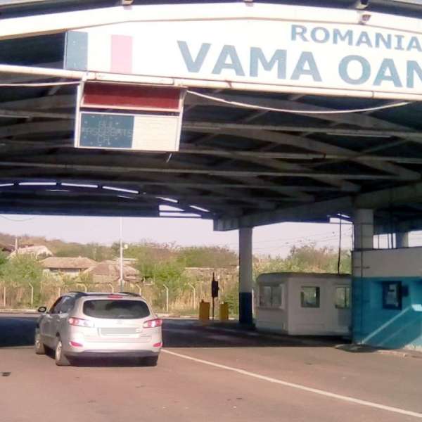 Asigurare falsă depistată la controlul de frontieră