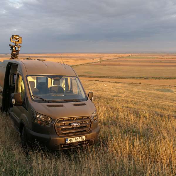 Două persoane de naționalitate siriană depistate în timp ce încercau să treacă ilegal frontiera în țara noastră