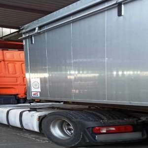 Vehicule radiate din circulație de autoritățile belgiene, descoperite în Sculeni