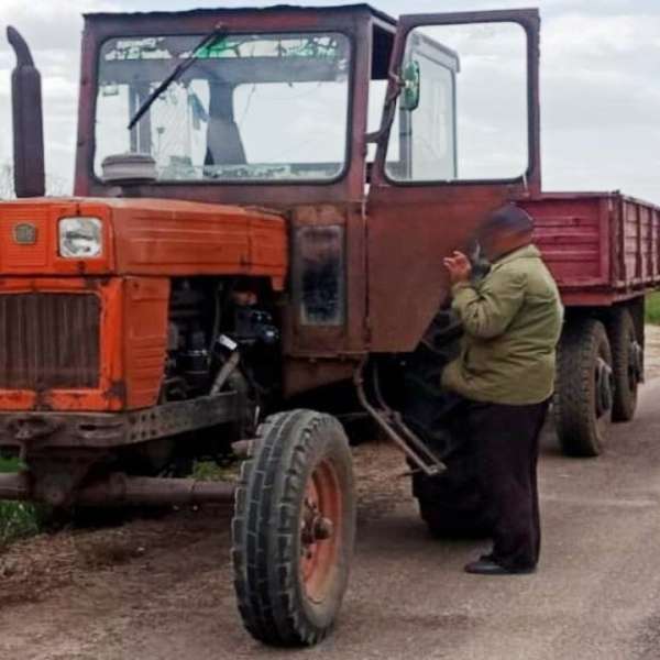 Conducea un ansamblu rutier, fără să deţină permis de conducere valabil pentru acest mijloc de transport