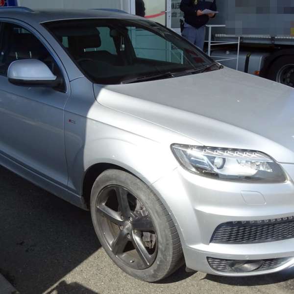 Autoturism căutat de autoritățile din Marea Britanie, descoperit la P.T.F. Calafat
