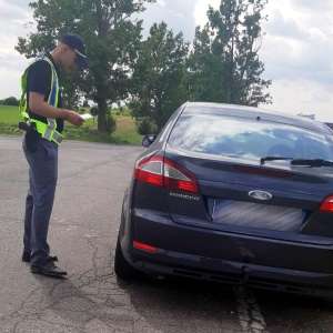 Document care atestă valabilitatea inspecției tehnice periodice, fals