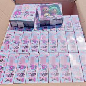 Jucării în valoare de 600.000 lei dacă ar fi fost originale, depistate într-un container în Portul Constanța