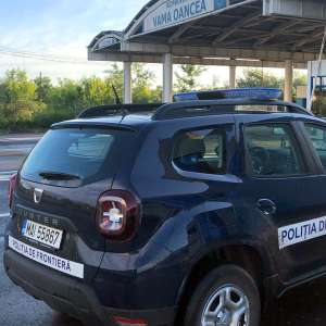 Urmărit pentru înşelăciune, reținut în  Punctul de Trecere a Frontierei Oancea