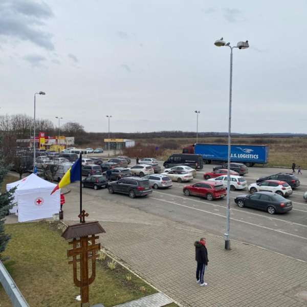 Două permise de conducere, false, descoperite la controlul de frontieră