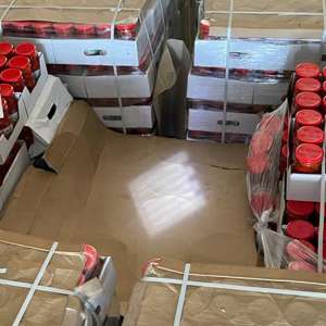 Cinci cetățeni străini ascunși printre conserve și sucuri, descoperiți în P.T.F. Giurgiu